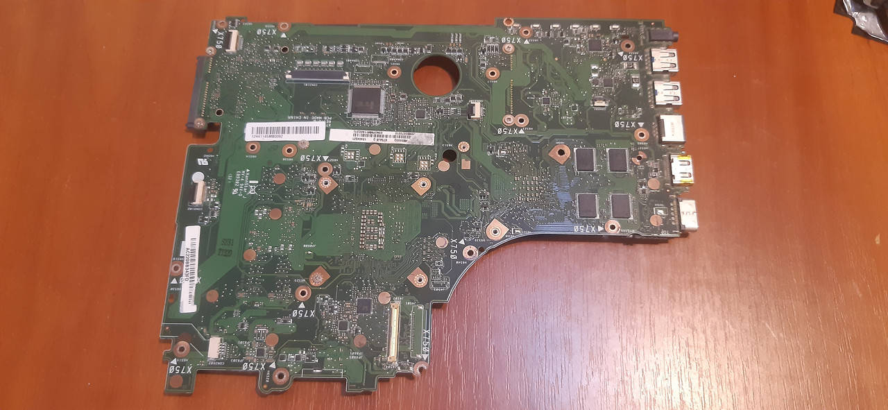 

Материнская плата asus х750jb