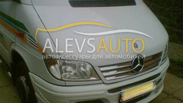 

Накладки на решетку Mercedes Sprinter W901 (2002-2006) 6-элементов, Красный