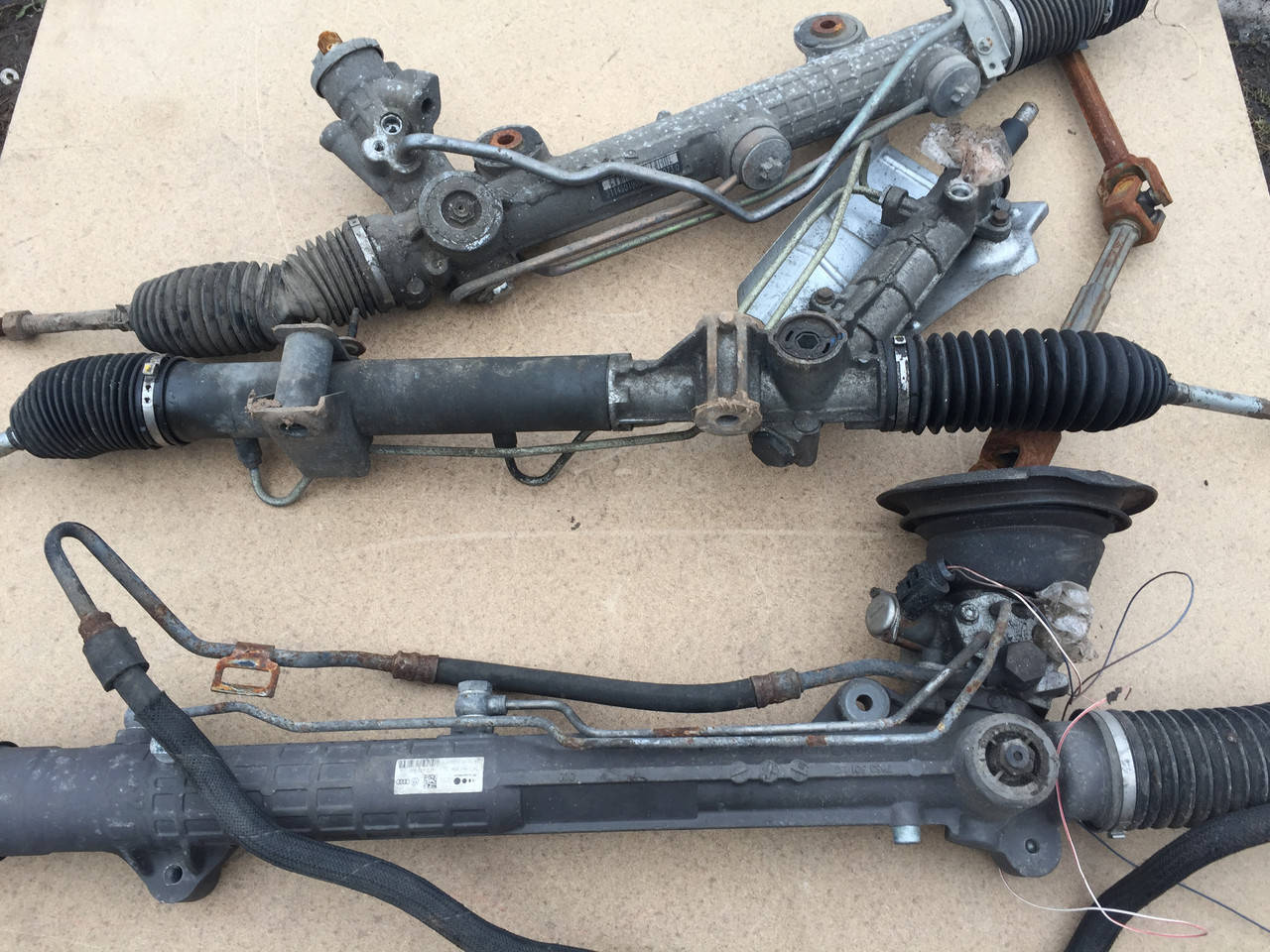 

Рейка рульова правий руль (Англія)