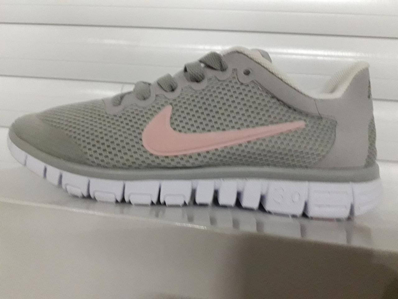 

Женские кроссовки Nike Free Run сетка серые, Серый