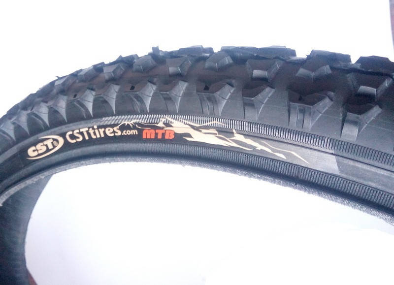 

Шина 26 х 1.95 CST для горного велосипеда