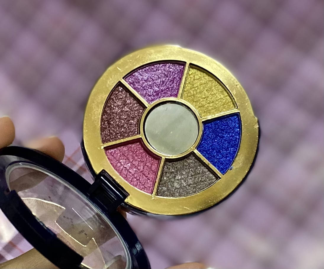 

Тени XXL 6-цветные #02