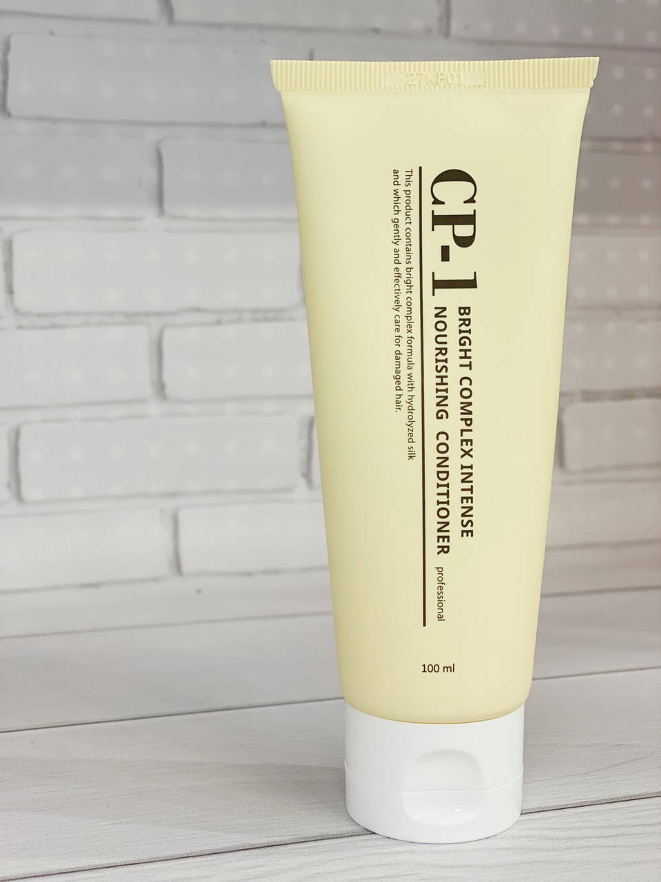 

Безсульфатный питающий кондиционер для волос с протеинами и коллагеном Esthetic House CP-1