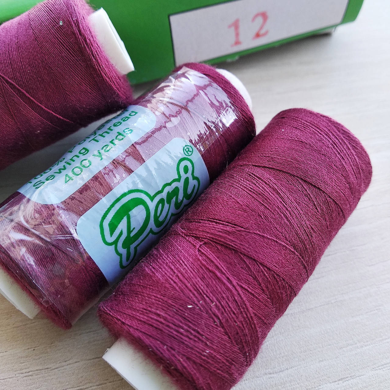 

Нитки Peri №40 котушка 400 ярд, коричнева (012), Коричневый