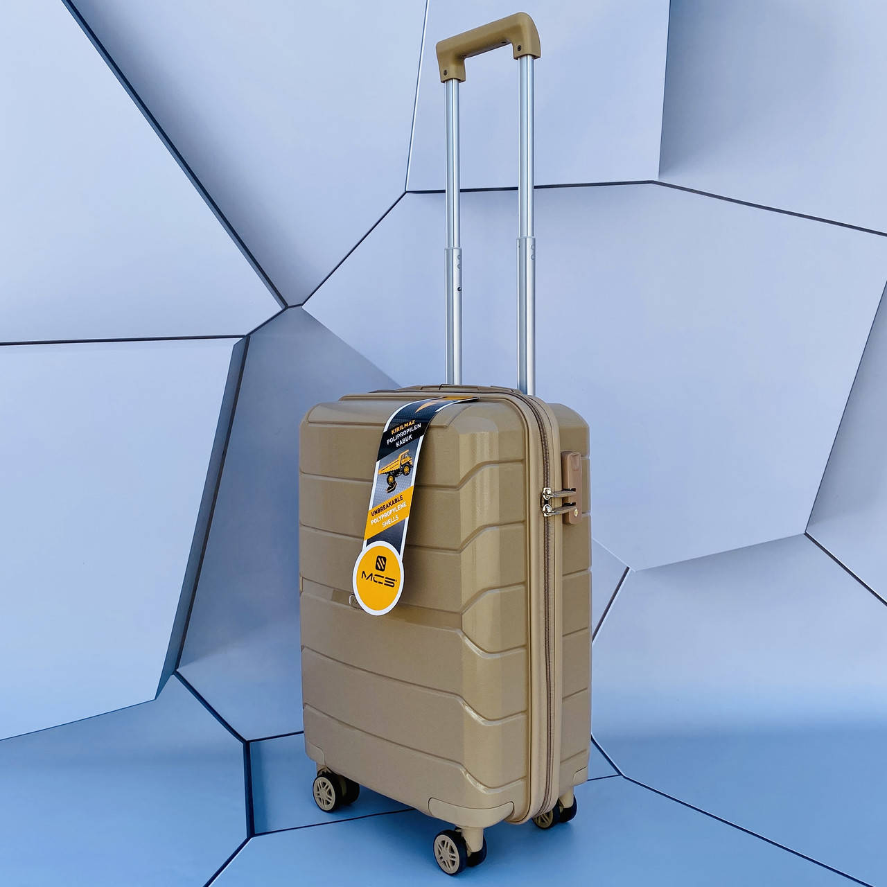 

Чемодан  из полипропилена MCS V366 Шампань