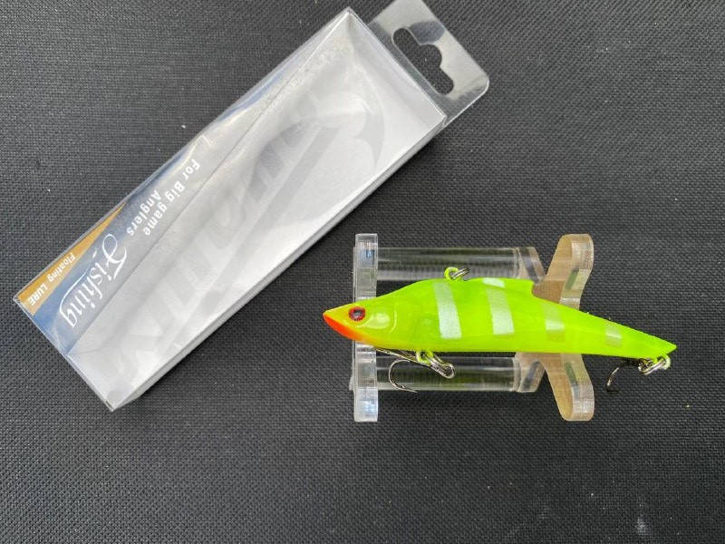 

Воблер Ратлин Range Drive 19гр