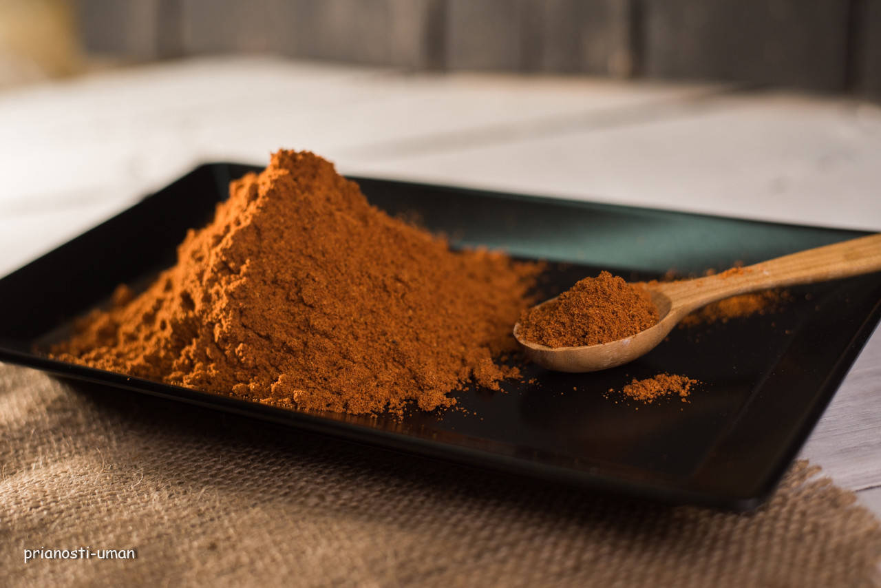 

Перец чили молтый Премиум