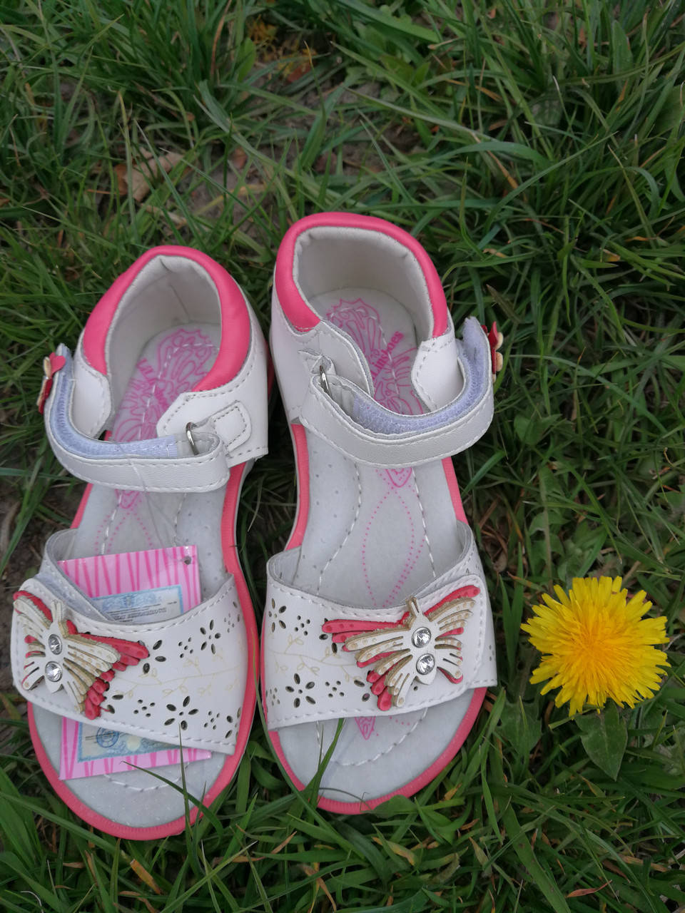 

Босоножки с твёрдой пяткой на липучках для девочки размер 26