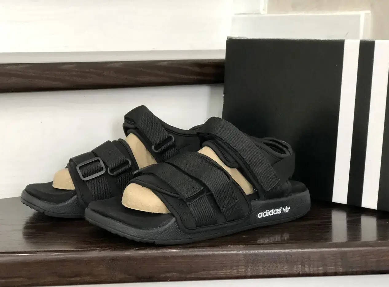 

Сандалии мужские Adidas Adilette Sandals черные лето, Черный