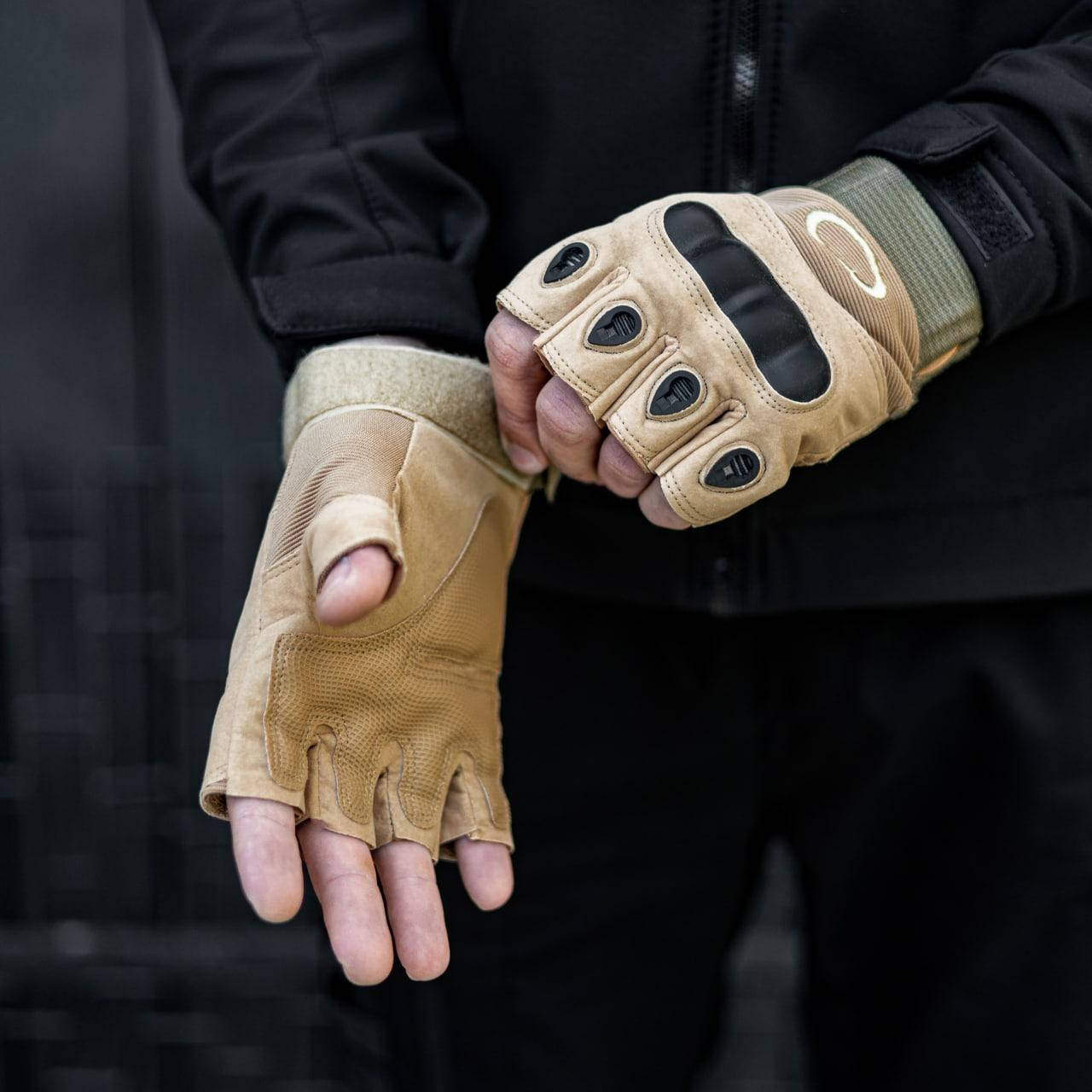 

Тактичні рукавиці безпалі з накладкою Strongclaw Tactical Coyote XL