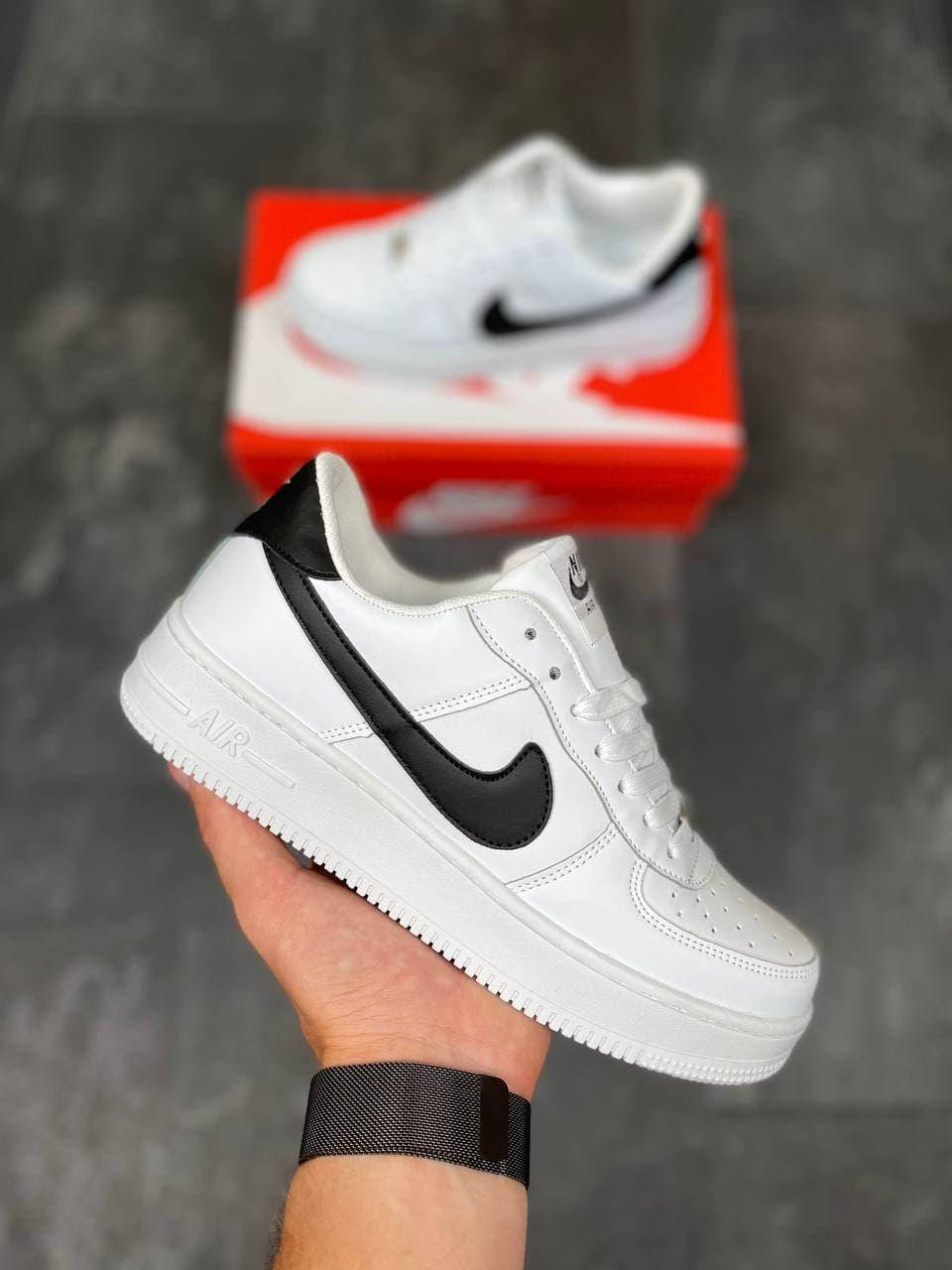 

Кроссовки мужские в стиле Nike Air Force Найк Форсе весна/лето/осень Белые с черным, Белый