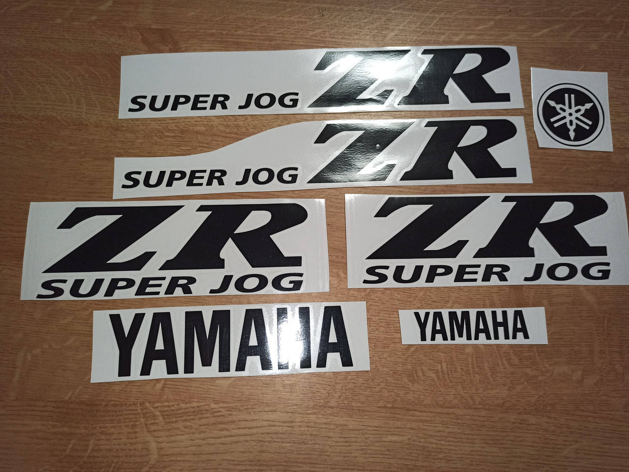 

Наклейки оригинал Yamaha jog ZR