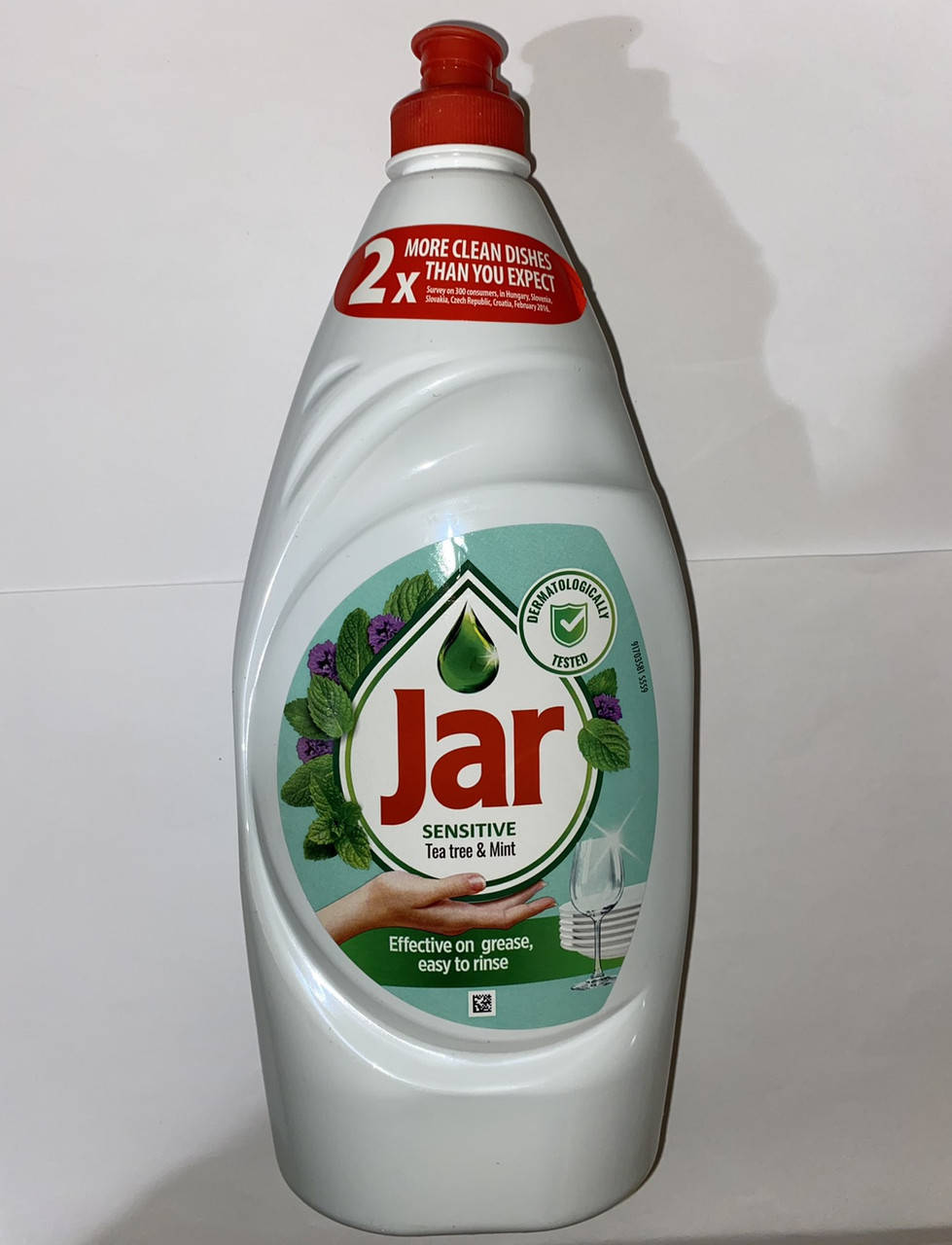 

Засіб для миття посуду Jar Sensitive чай та мята 900 мл.