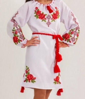 

Нарядное платье вышитое с длинным рукавом "Розария"