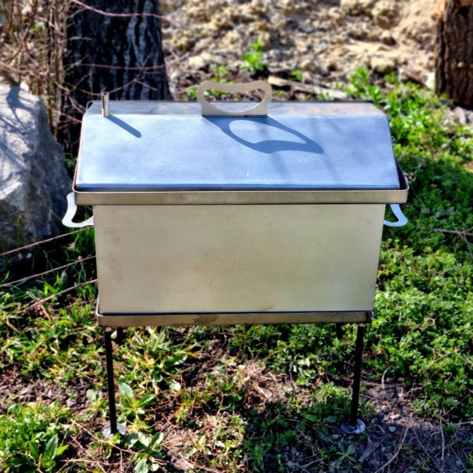 Коптильня гарячого копчення з гідрозатвором та термометром(мала)