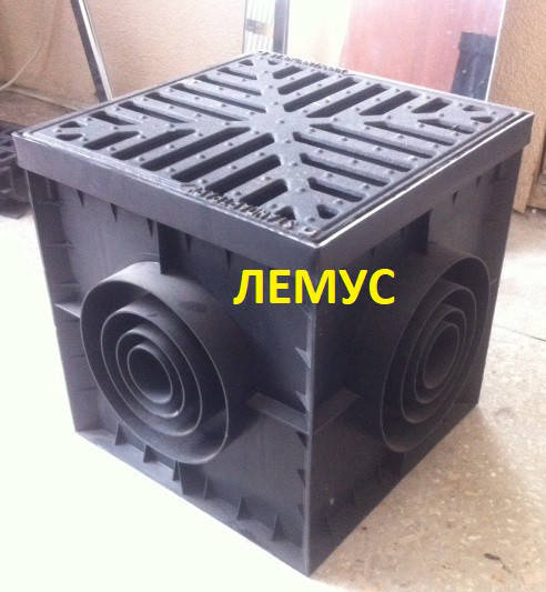 

Комплект: Дождеприемник черный пластиковый 300х300мм + чугунная решетка