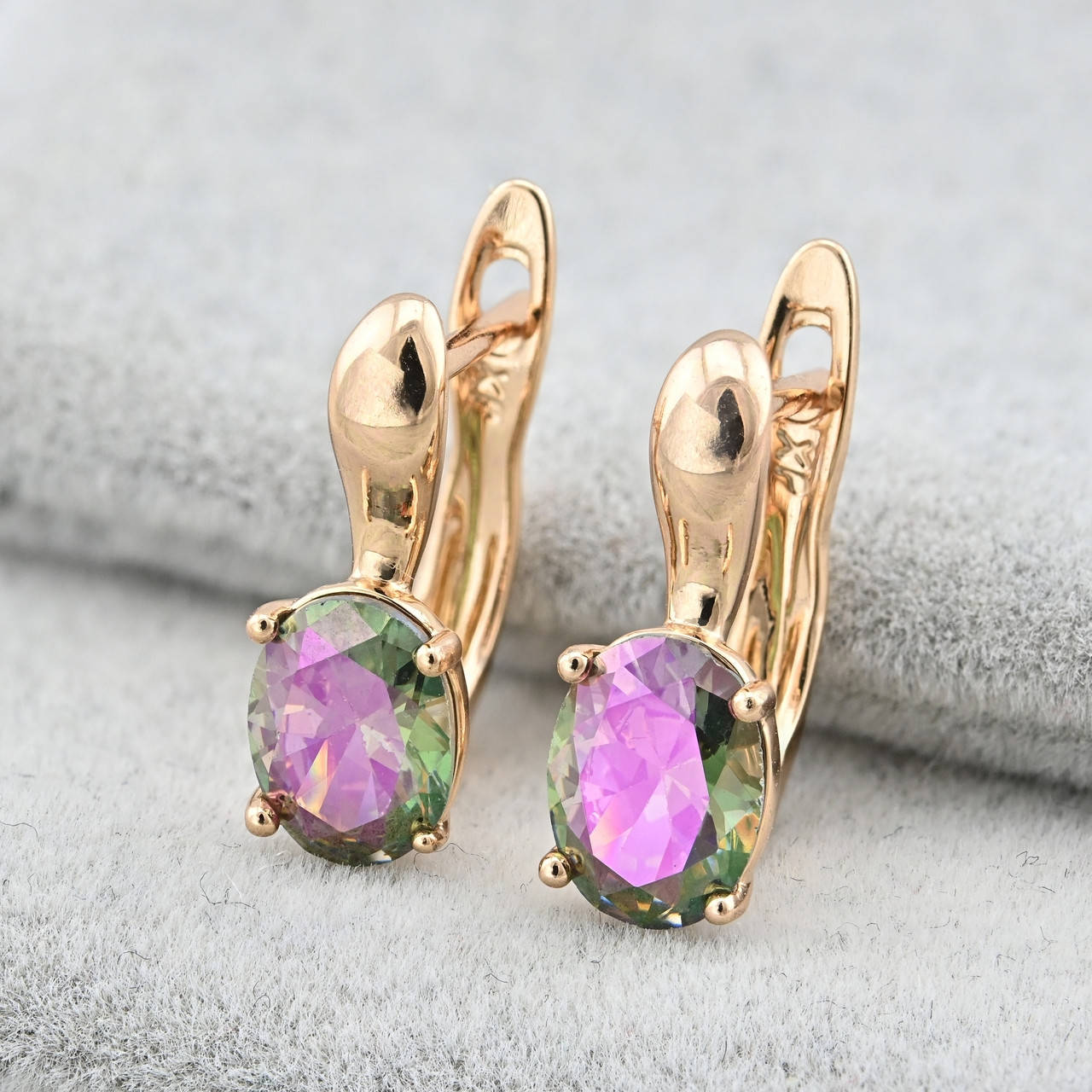 

Серьги Xuping 37394 размер 16х6 мм мистик фианиты вес 2.3 г позолота 18К
