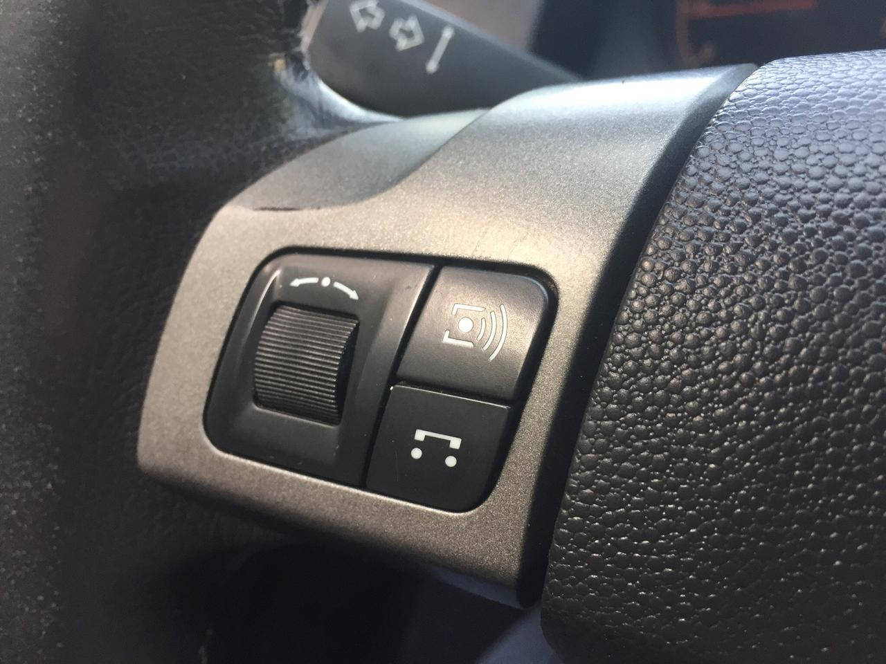 

Накладки на кнопки руля Opel Astra H, Zafira, Vectra C