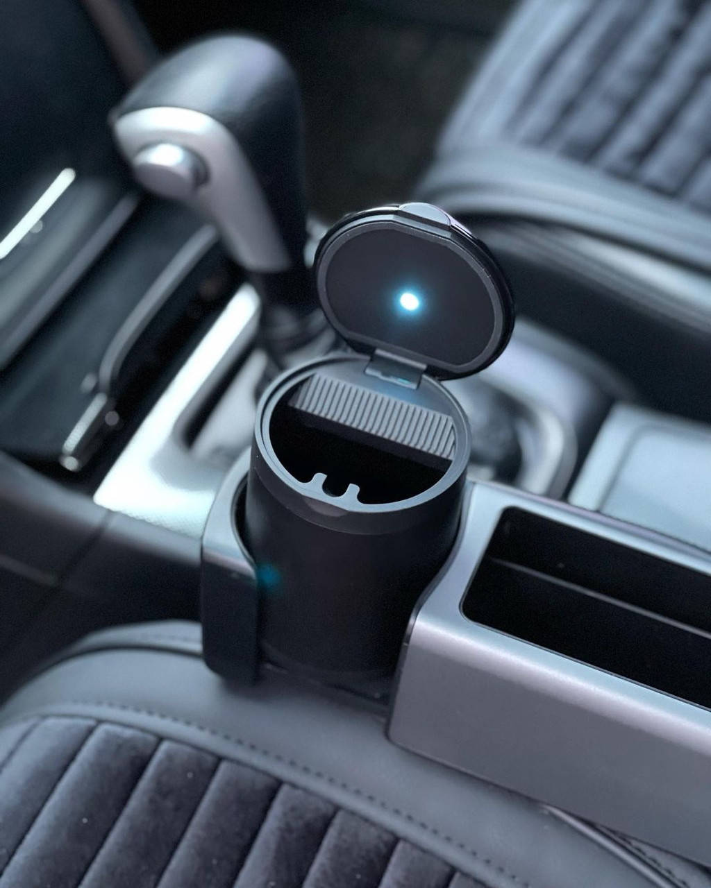

Автомобильная мини пепельница с Led подсветкой Baseus Premium Car Ashtray