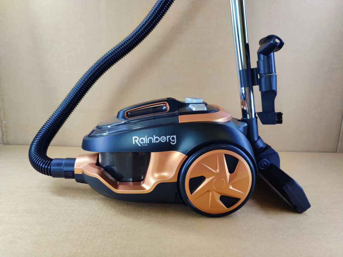 

Колбовый пылесос Rainberg RB 659G 4200 Вт (бронза)
