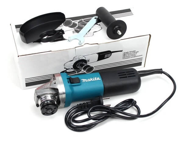 

Болгарка MAKITA 9558 NH (840 ВТ, 125 КРУГ), угловая шлифовальная машина