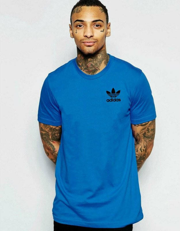 

Футболка Adidas