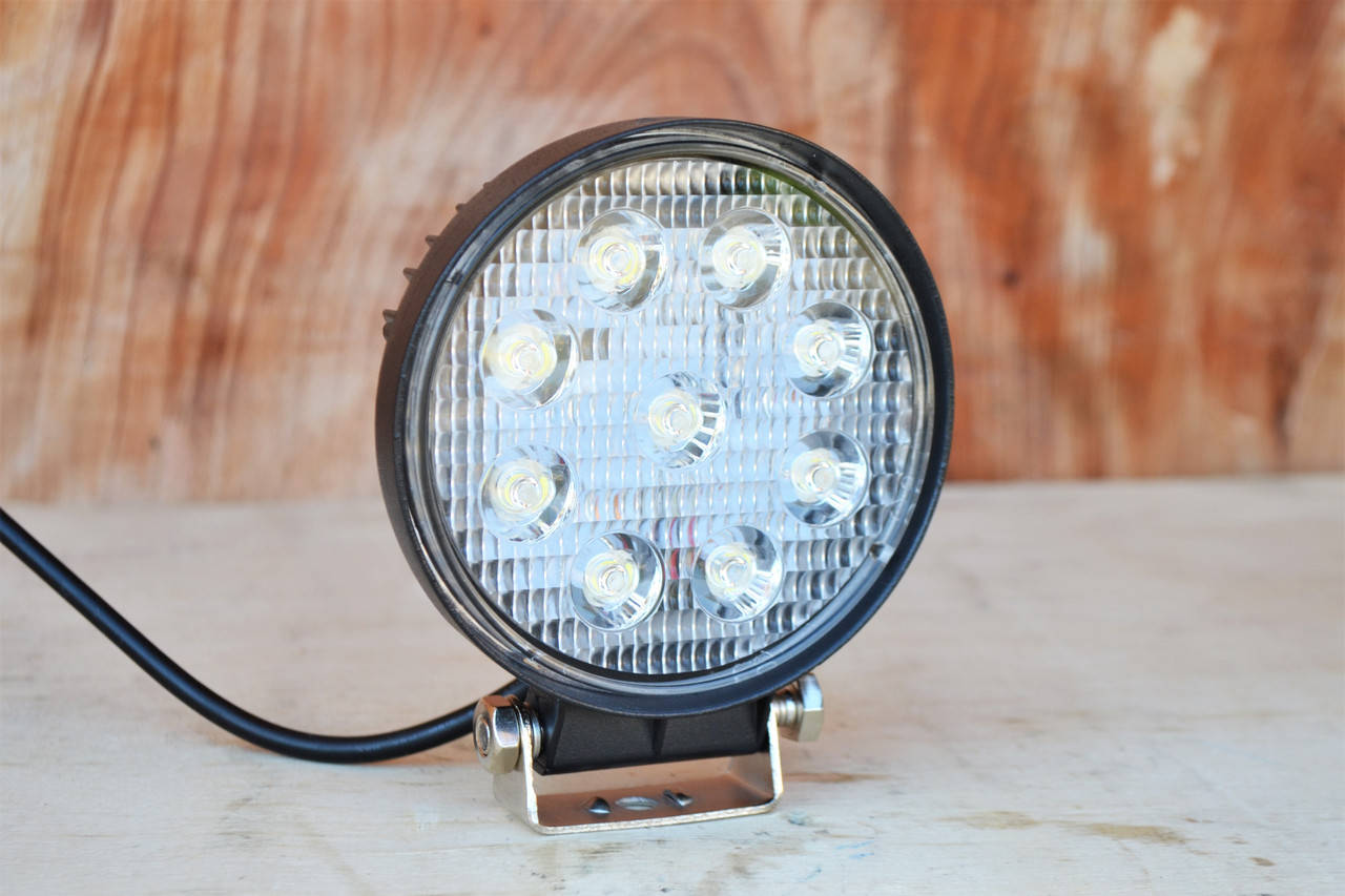 

Светодиодная LED фара круглая рабочая 27W/60° 27Вт,(3Вт*9ламп) Широкий луч, Белый