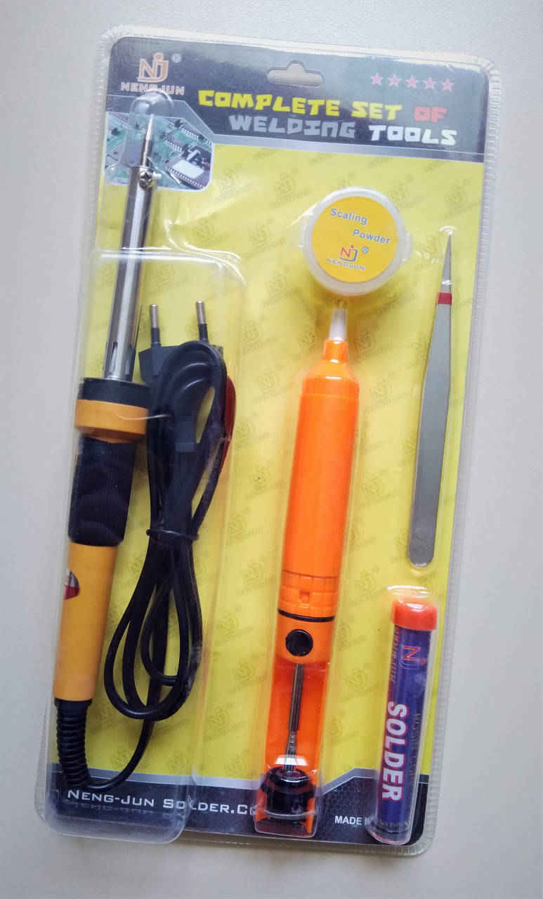 

Комплект для пайки (паяльник 40Вт + припой + канифоль+пинцет+оловоотсос)