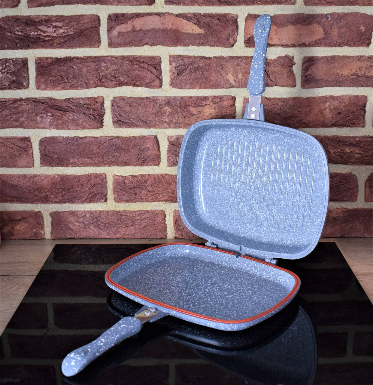 

Сковорода гриль двухсторонняя 32cм