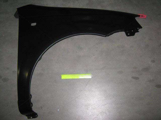 

Крыло переднее правое CHEVROLET AVEO T200 04-06 (TEMPEST). 96540888