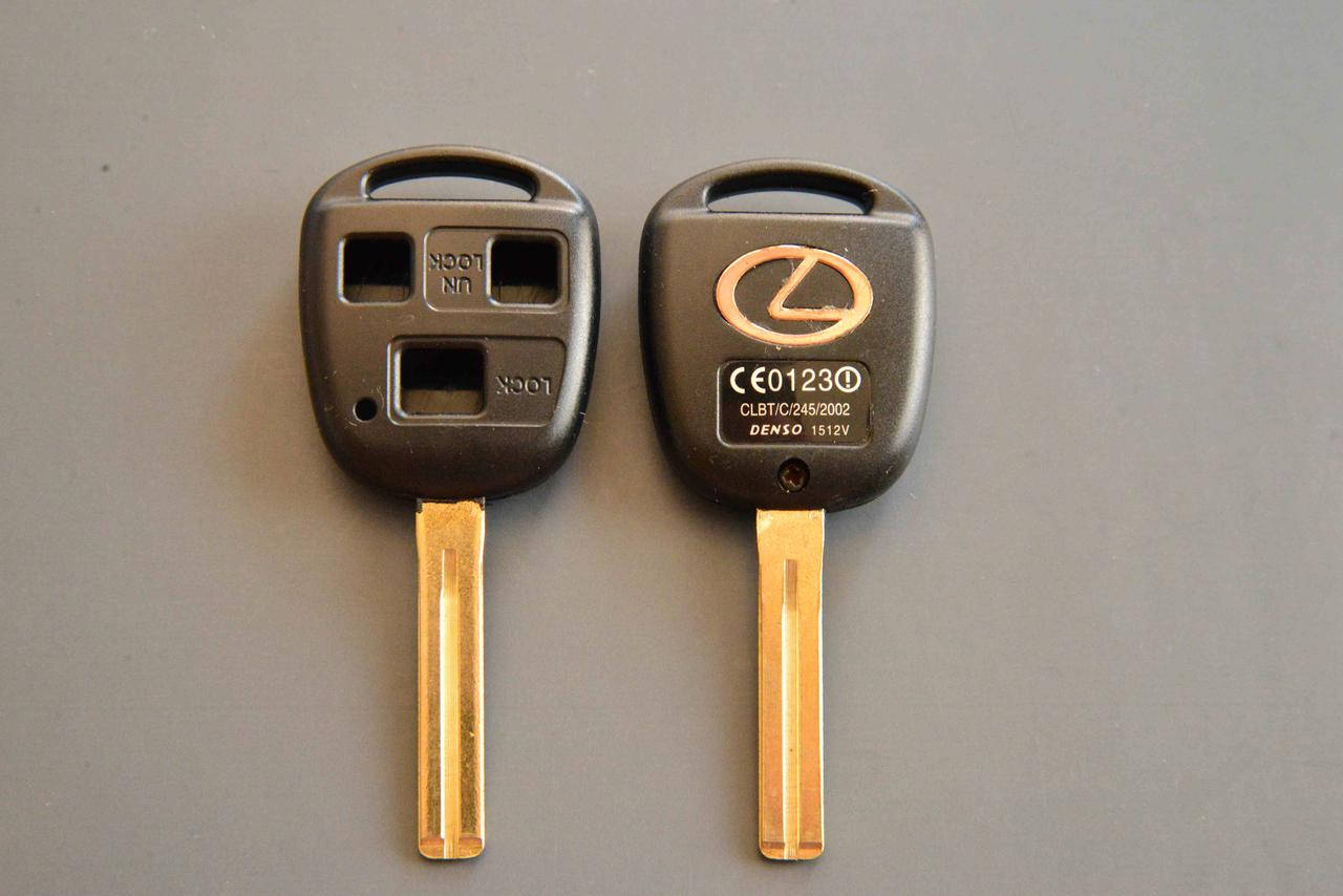 

Корпус для ключа LEXUS (Лексус) 3 - кнопки, лезвие TOY48