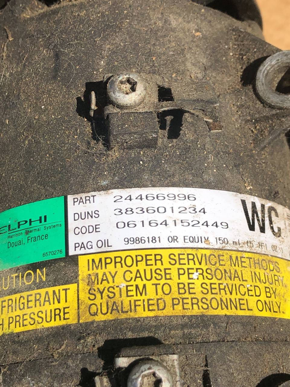 

24466996 383601234 Компрессор кондиционера Opel Astra H GM запчасти б/у шрот