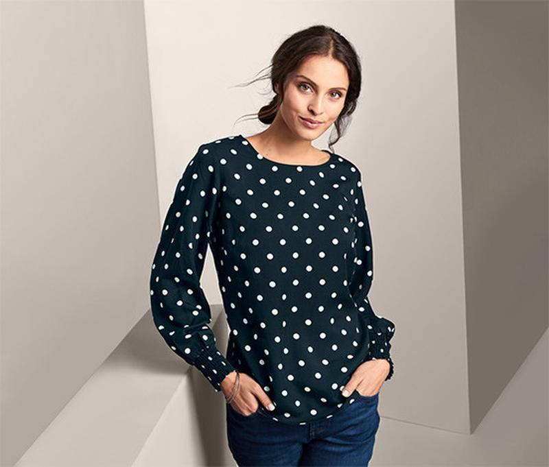 

Блуза синяя женская в горох размер 56 tcm tchibo германия, Темно-синий