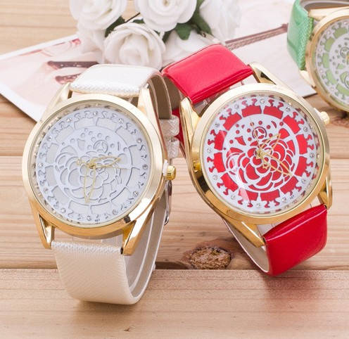 

Часы женские Geneva Женева Кружевная Роза нюдовые 068-02