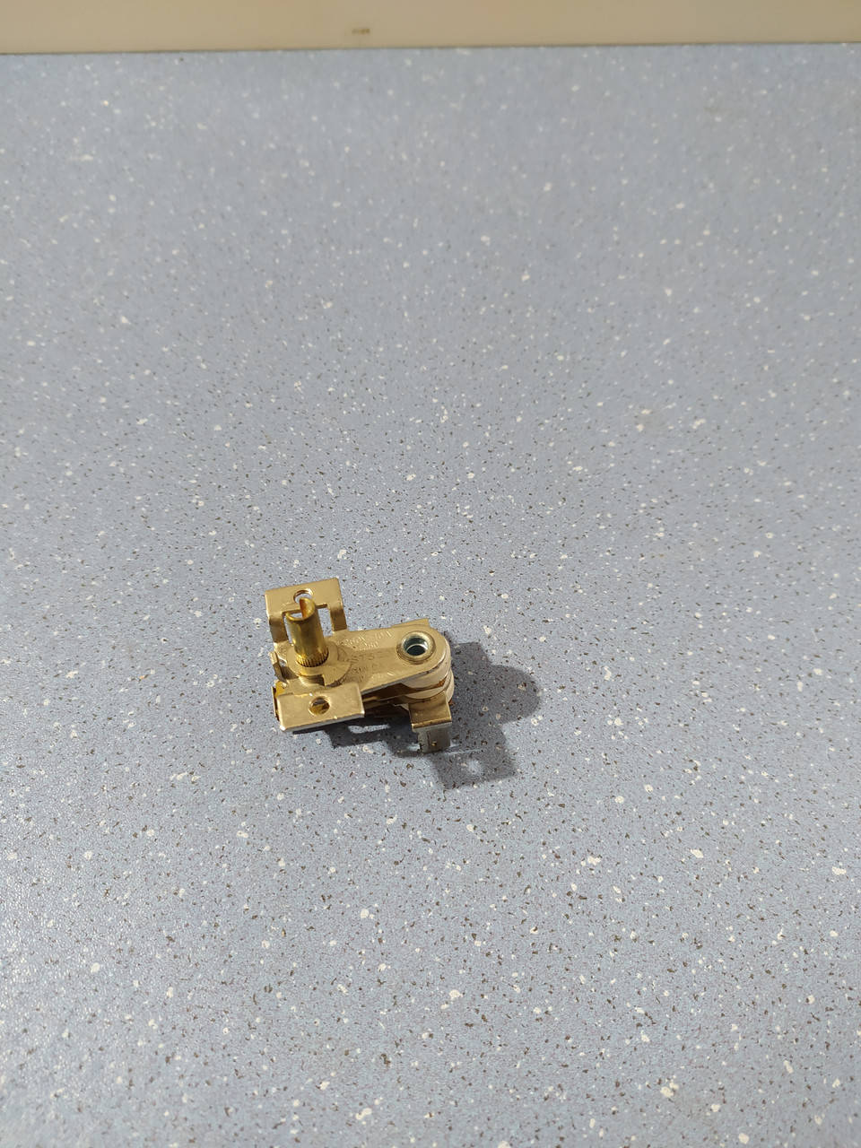 

Терморегулятор KST-820 250V 10A