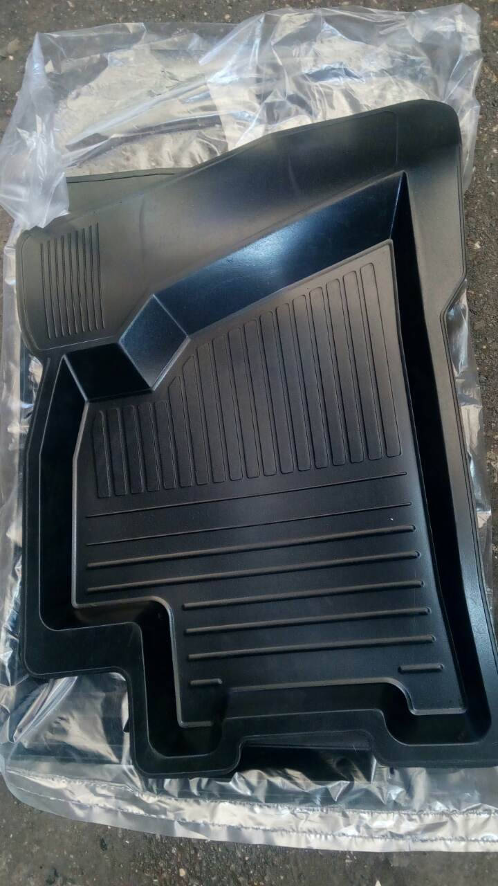 

Коврик резиновый передний водителя Ланос Сенс