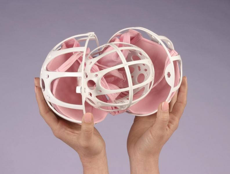

Защитный контейнер для стирки бюстгальтеров Buble Bra цвет молочный