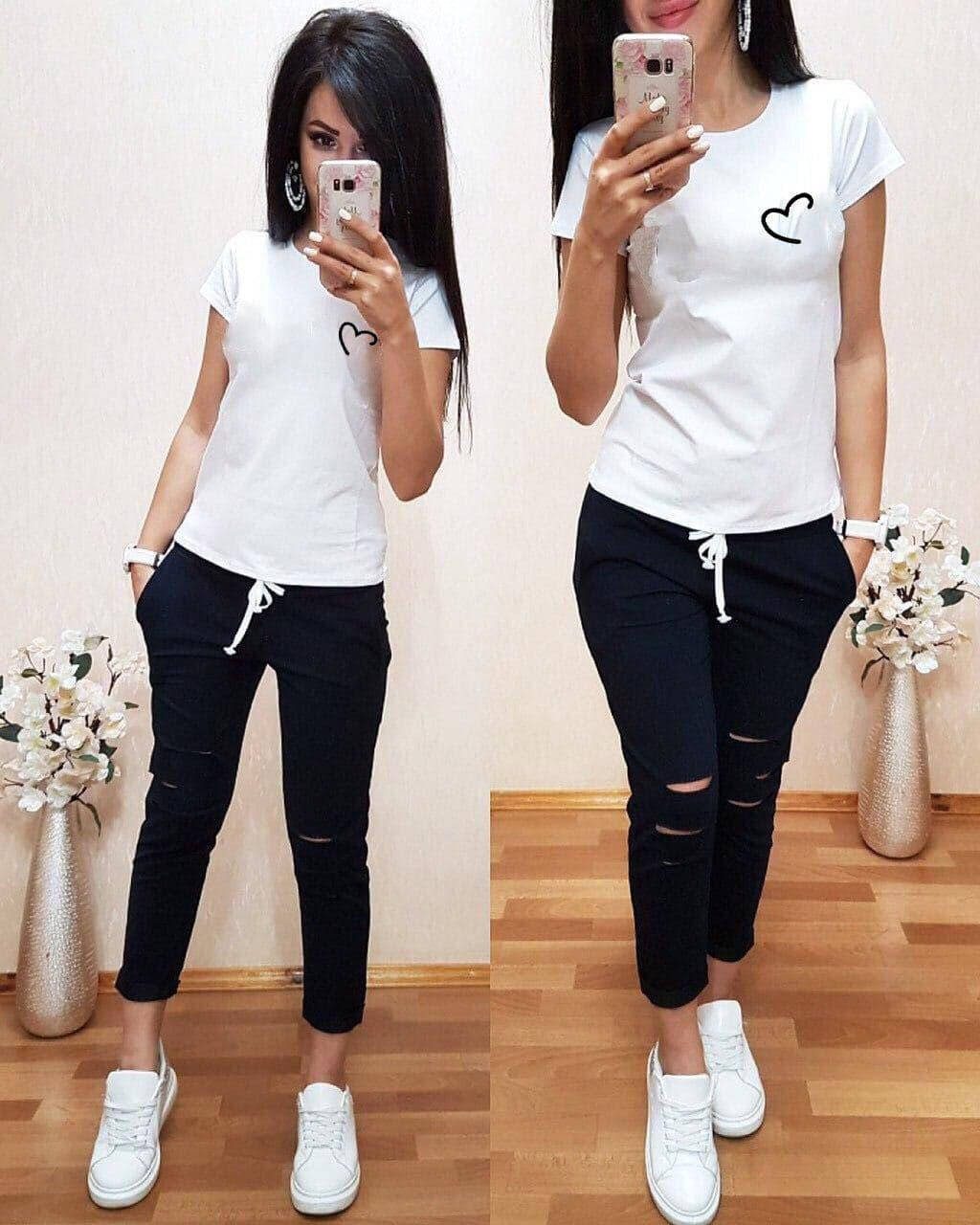 

Женский костюм футболка и укороченные брюки (42, 44, 46, 48 цена 500грн. - 50, 52, 54 цена 540грн.), Разные цвета