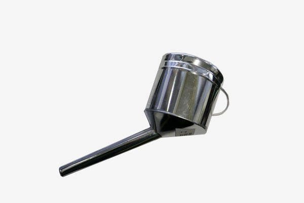 

Лейка автомобильная топливная Б-1 (тонкий носик)