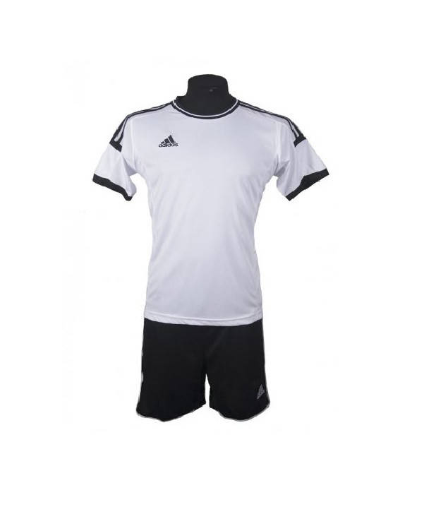 

Футбольная форма на команду Adidas Tiro