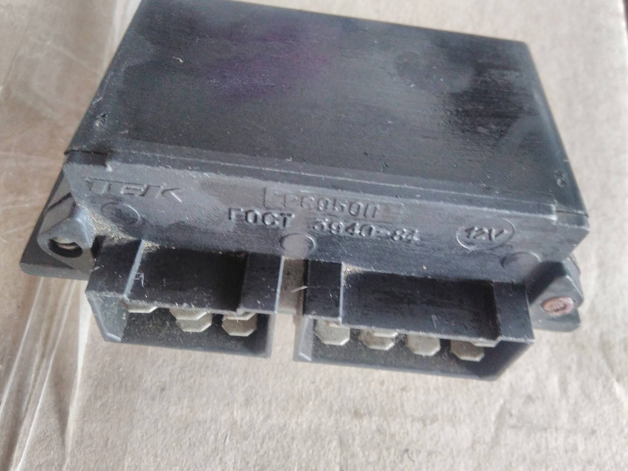 

Реле поворотов РС950П Волга, УАЗ, ЗИЛ, ПАЗ