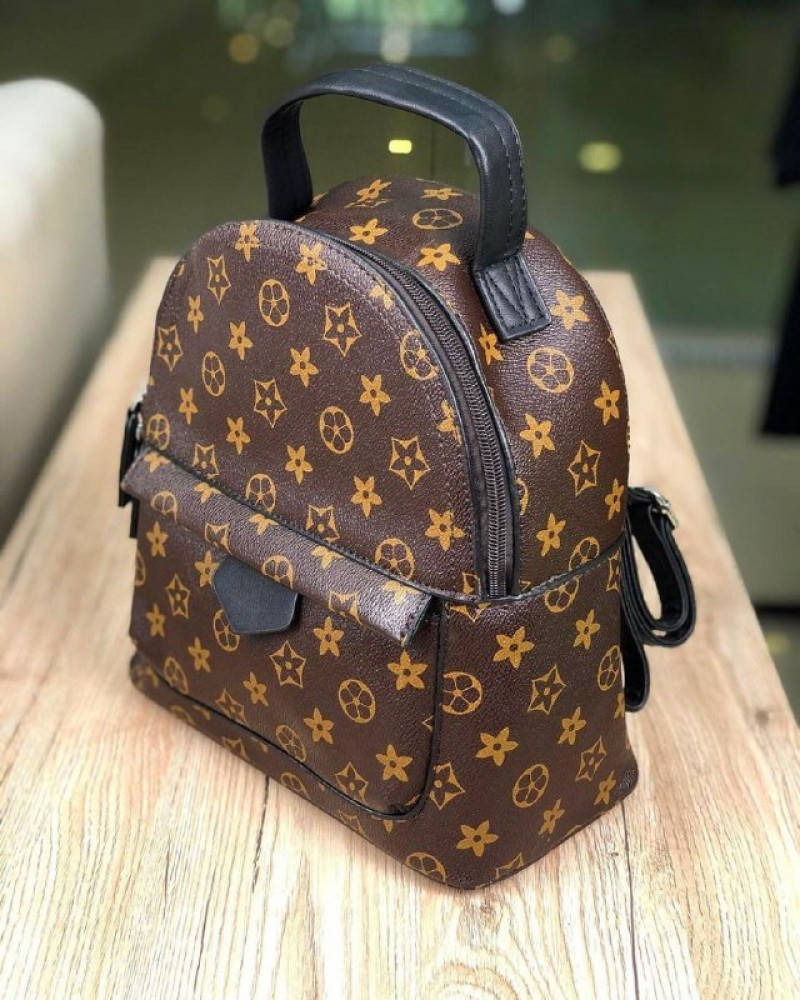 

Женский рюкзак с монограммой Louis Vuitton коричневый