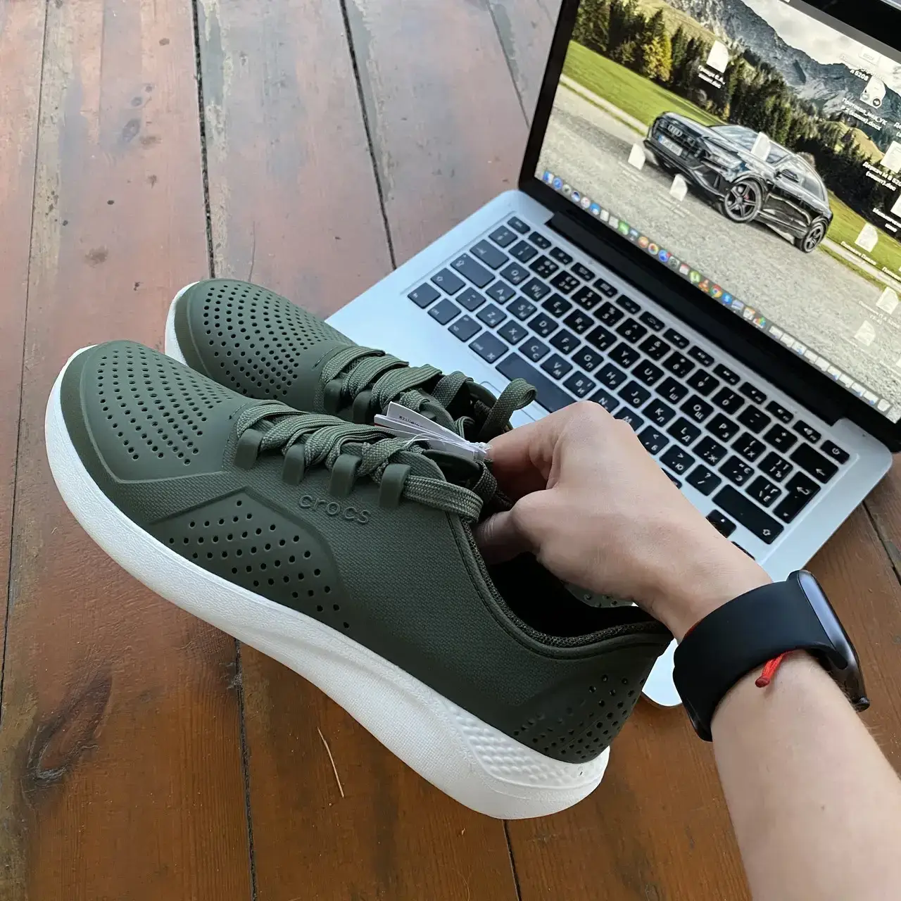 

Кроссовки Crocs LiteRide мужские хаки