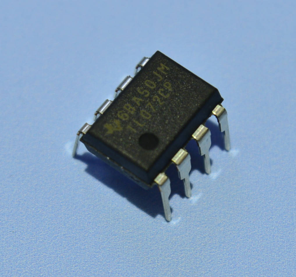 

Микросхема TL072CP dip8 TI