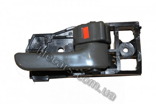 

Ручка двери внутренняя перед/зад правая Chery Tiggo (T11-6105120)
