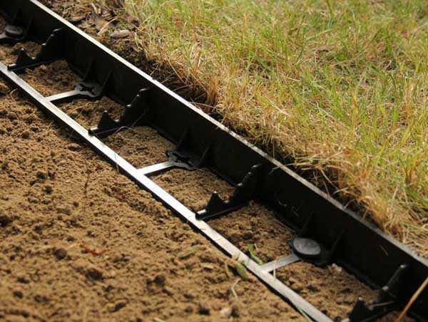 

Бордюр садовый RIM-BOARD, 45/1000мм./ 12шт/упаковка, Черный