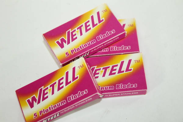 

Лезвия Wetell из нержавеющей стали на планшете 100шт