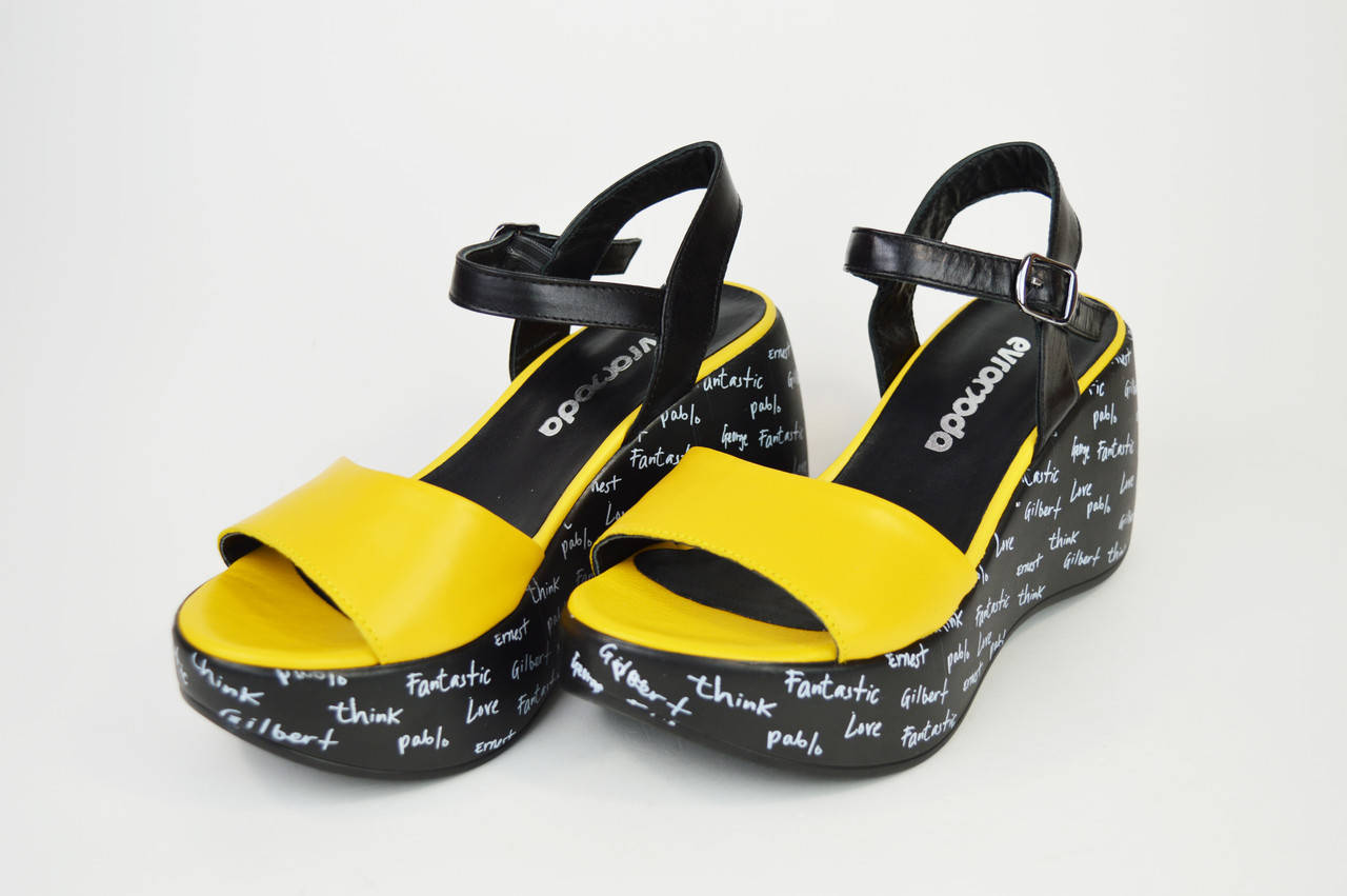 

Босоножки женские Evromoda 4112 Желтые кожа