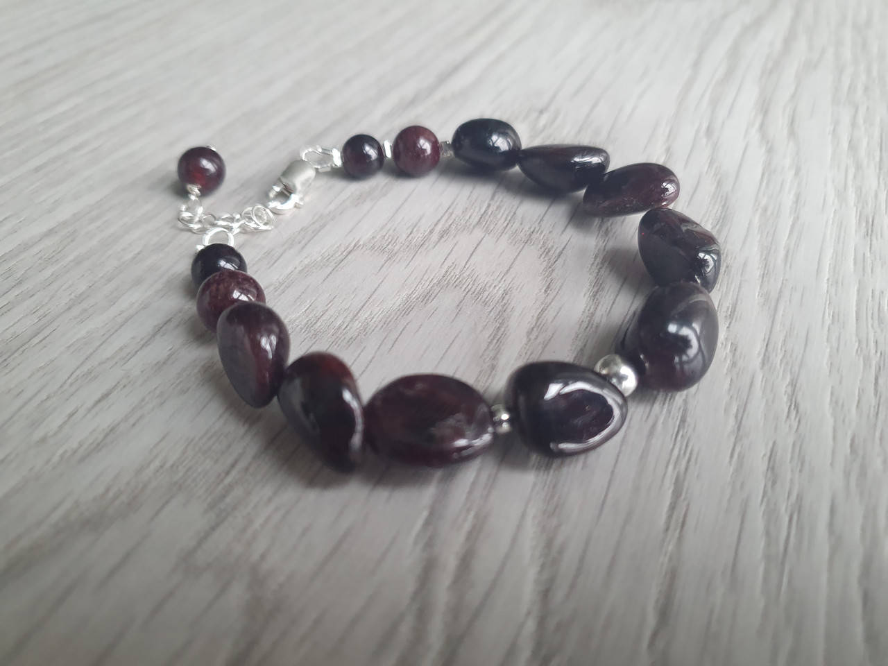 

Браслет "Гранат"