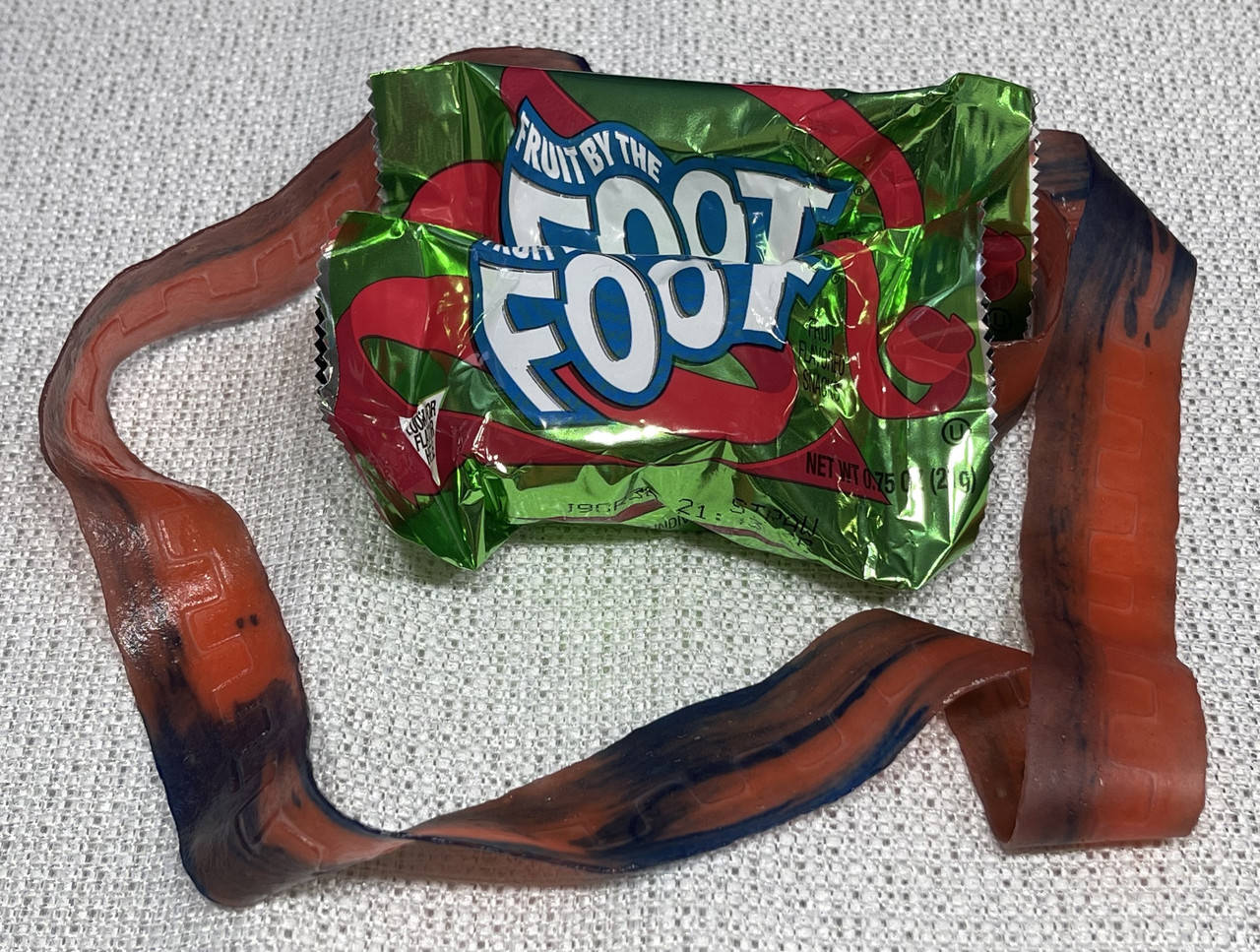 

Желейні цукерки-роли Fruit By The Foot, 2 упаковки